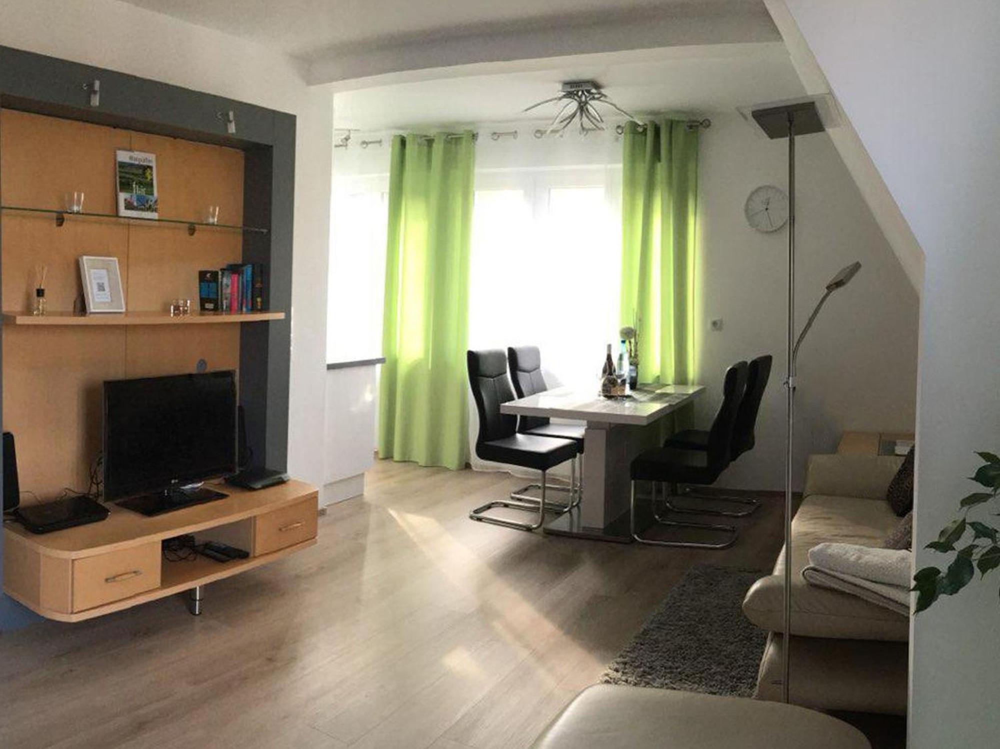 Haus Burgblick Apartamento Badenweiler Exterior foto